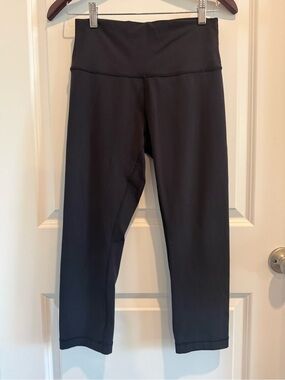 lululemon athletica Black High-Rise Cropped Leggings
